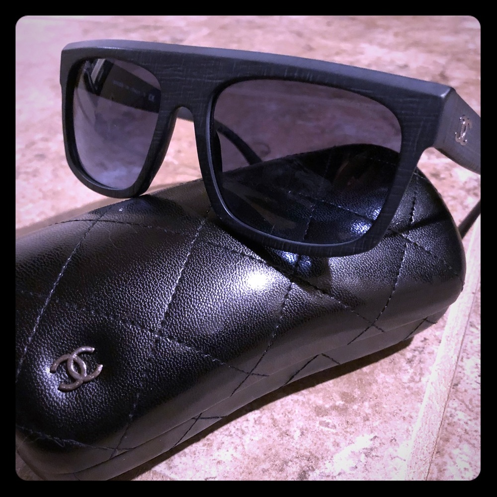 AUTHENTIC CHANEL SUNGLASSES #5333